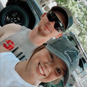 Meet your Posher, Marissa